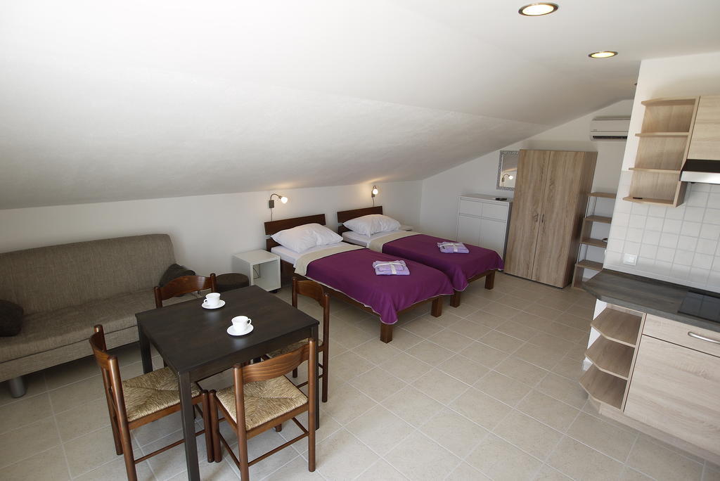 Paklenica Sport Apartments Starigrad Paklenica Room photo