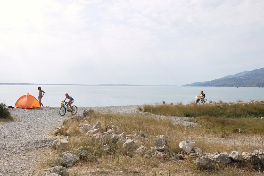 Paklenica Sport Apartments Starigrad Paklenica Exterior photo